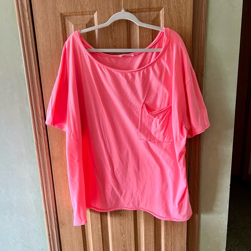Zenana Outfitters Neon Pink Short Sleeve Tee
